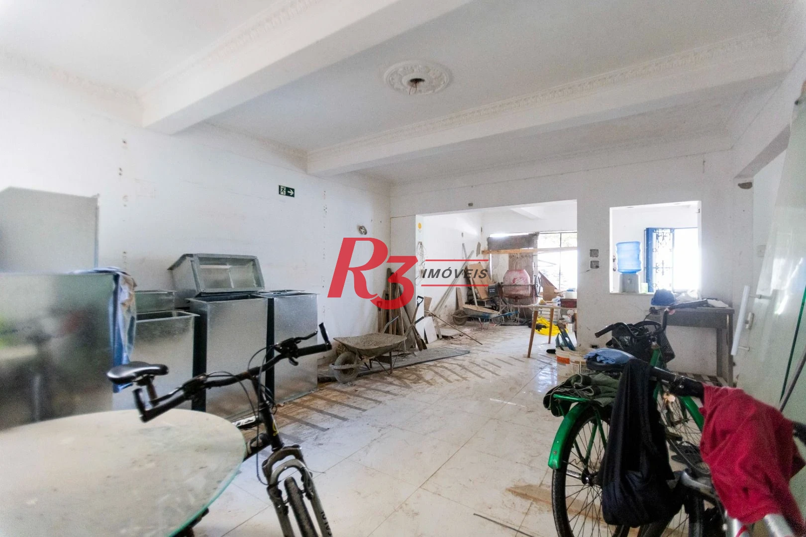 Sobrado com 4 dormitórios à venda, 258 m² por R$ 3.750.000,00 - Ponta da Praia - Santos/SP