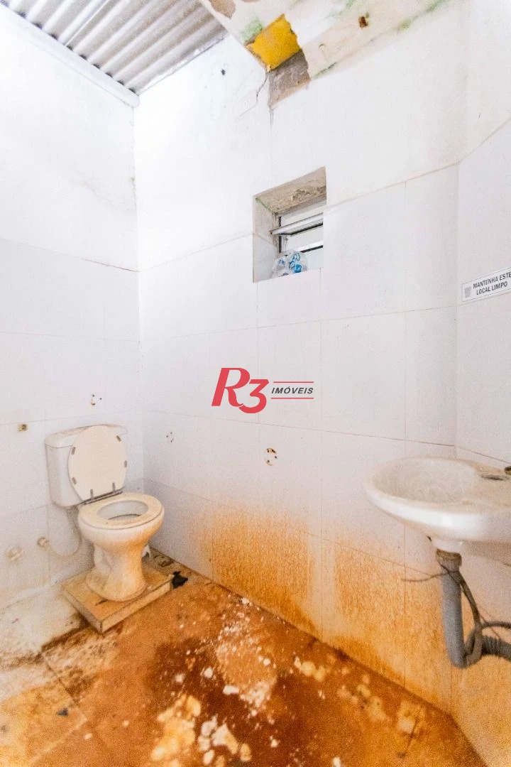 Sobrado com 4 dormitórios à venda, 258 m² por R$ 3.750.000,00 - Ponta da Praia - Santos/SP