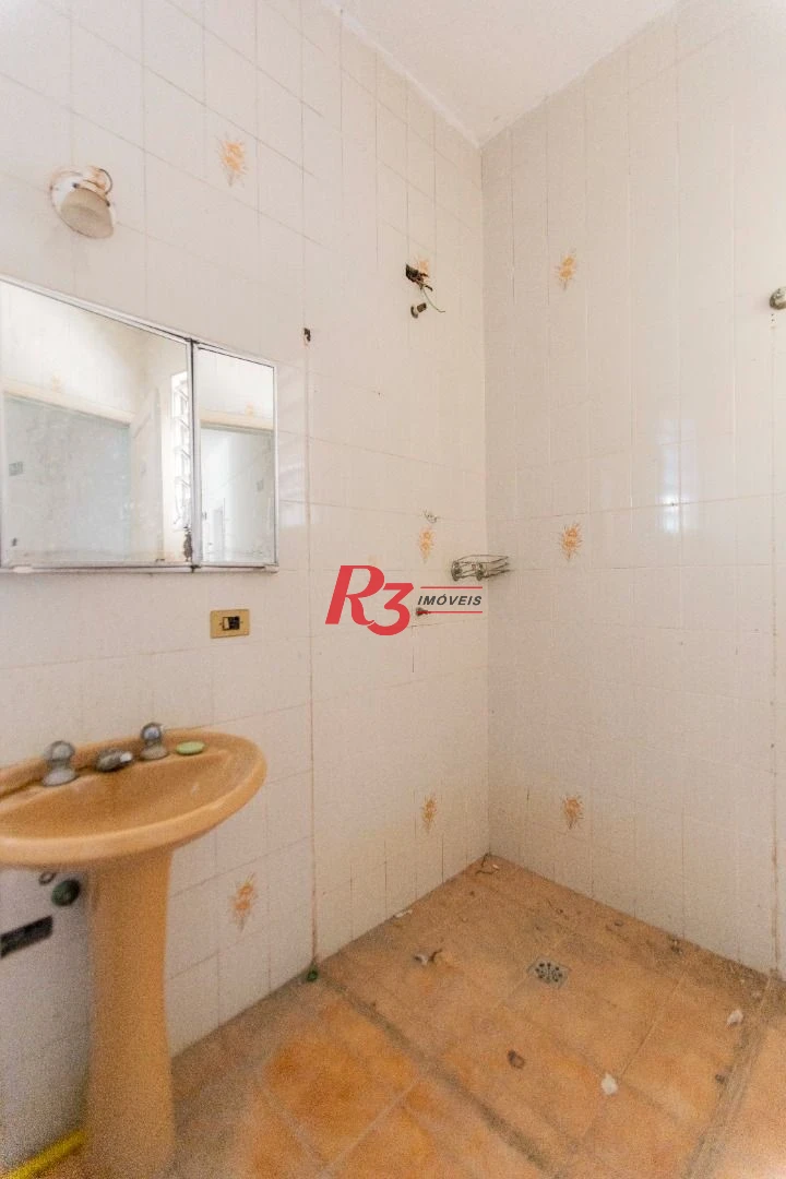 Sobrado com 4 dormitórios à venda, 258 m² por R$ 3.750.000,00 - Ponta da Praia - Santos/SP