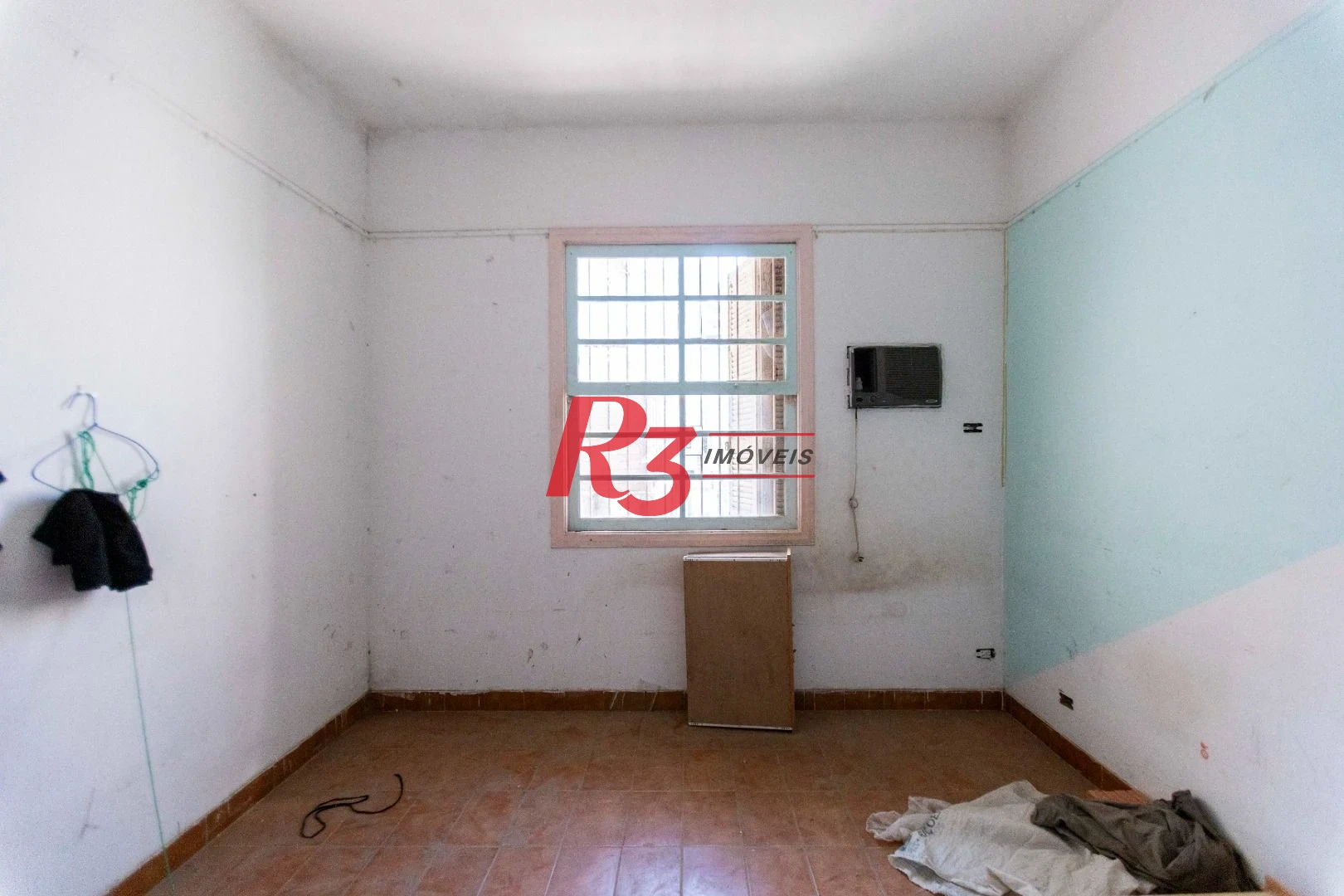 Sobrado com 4 dormitórios à venda, 258 m² por R$ 3.750.000,00 - Ponta da Praia - Santos/SP