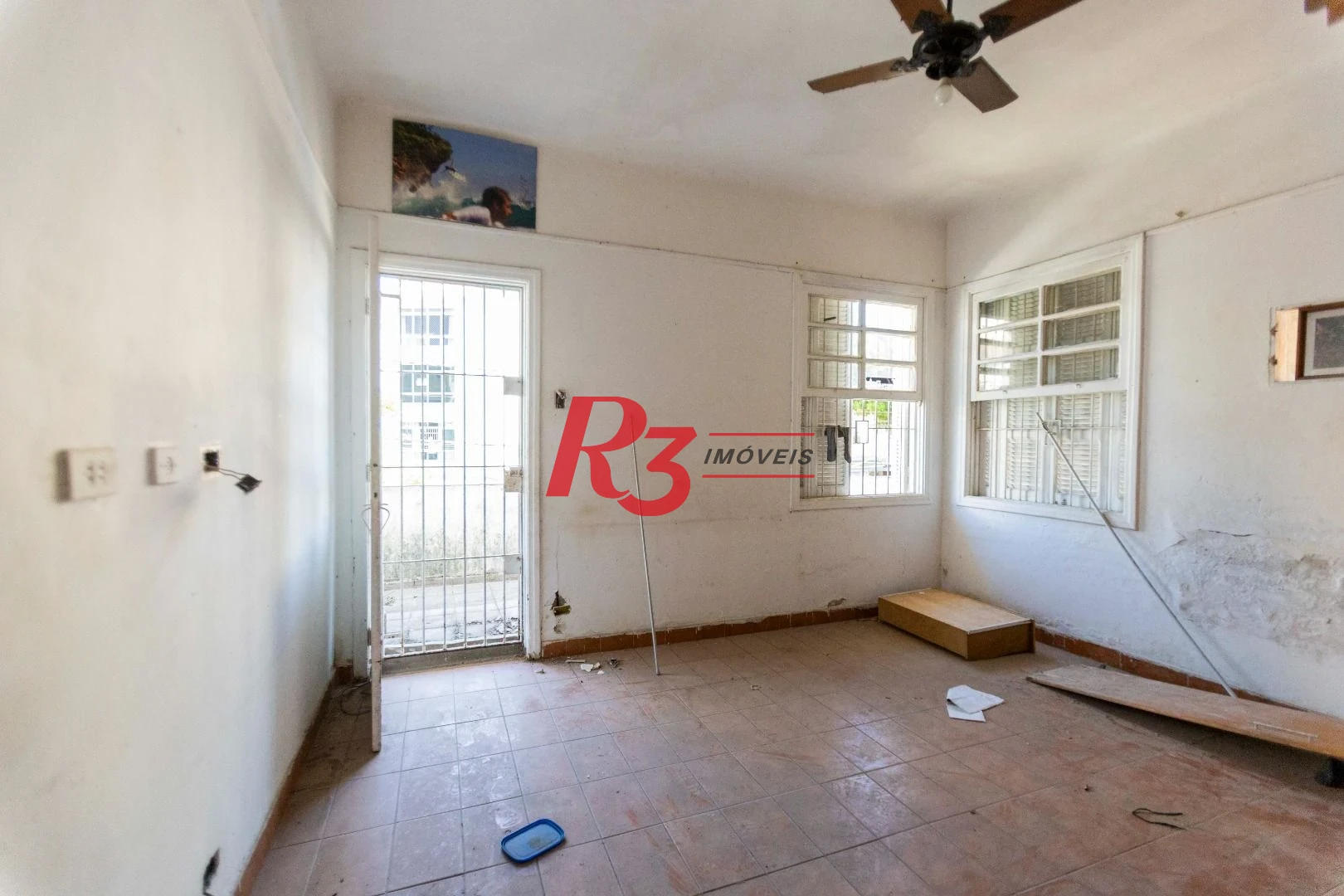 Sobrado com 4 dormitórios à venda, 258 m² por R$ 3.750.000,00 - Ponta da Praia - Santos/SP