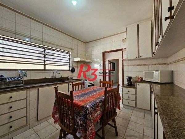 Casa com 3 dormitórios à venda, 158 m² por R$ 1.280.000,00 - Aparecida - Santos/SP