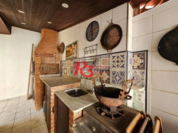 Casa com 3 dormitórios à venda, 158 m² por R$ 1.280.000,00 - Aparecida - Santos/SP