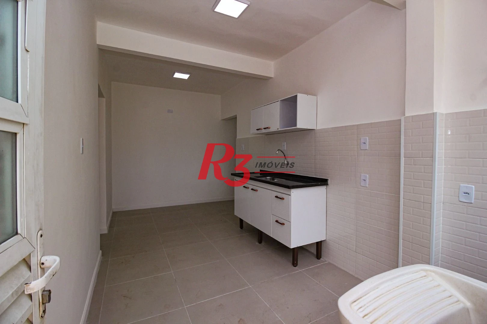 Apartamento à venda, 77 m² por R$ 380.000,00 - Macuco - Santos/SP