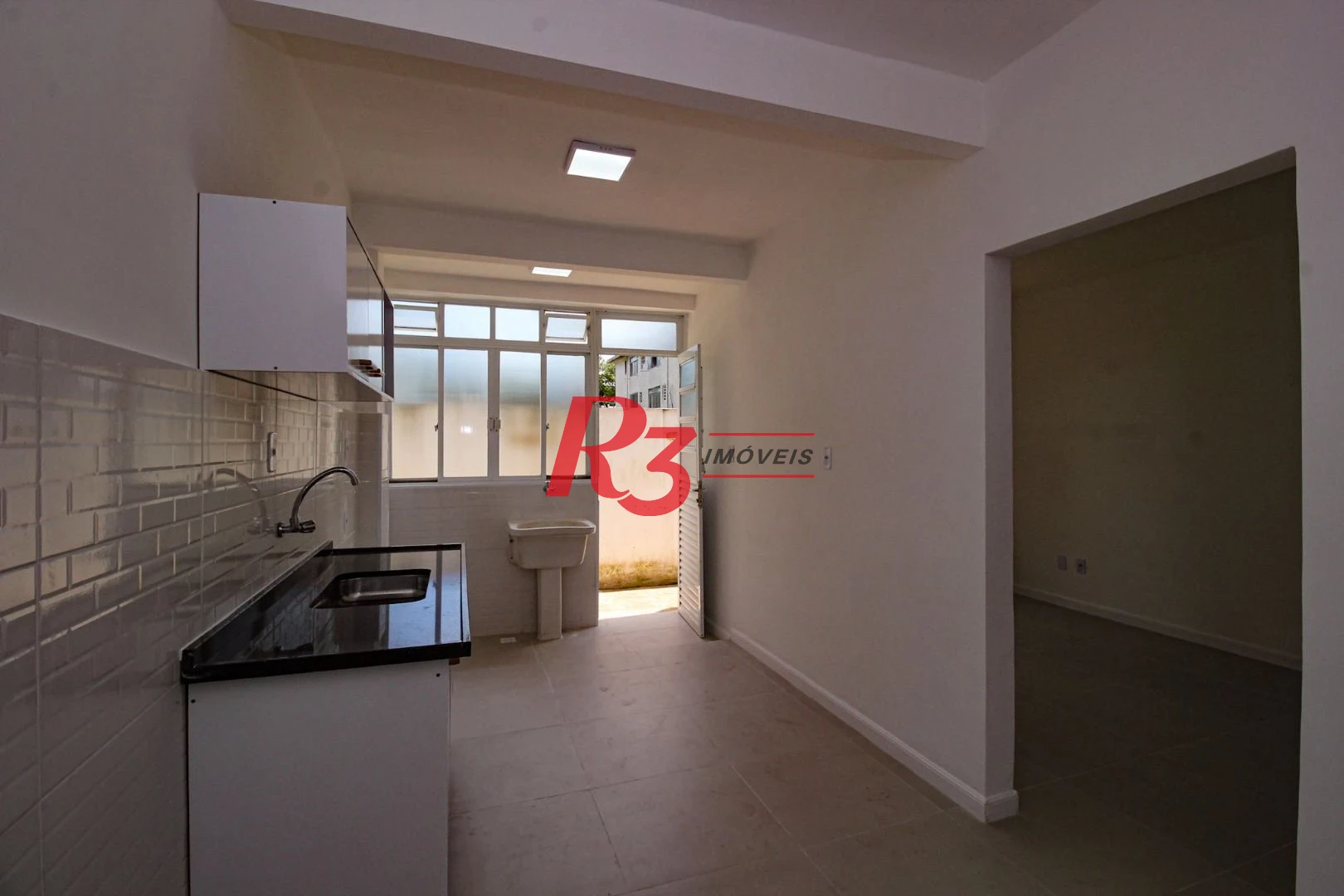 Apartamento à venda, 77 m² por R$ 380.000,00 - Macuco - Santos/SP