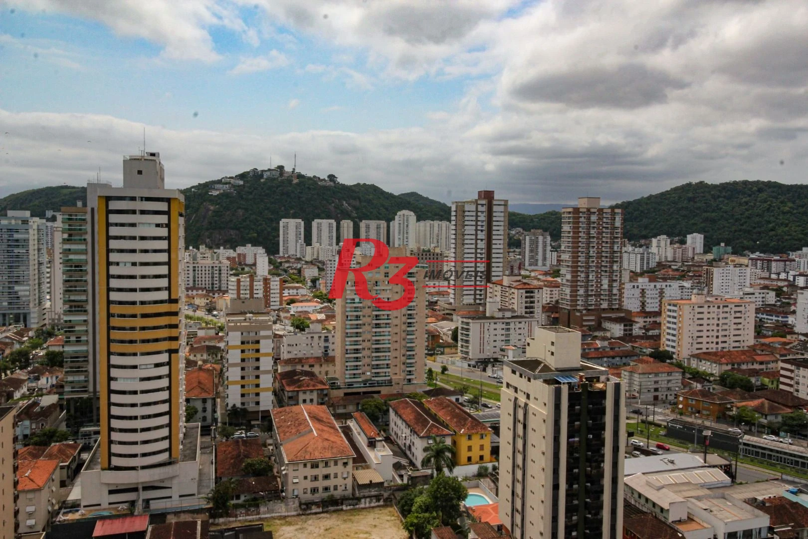 Apartamento à venda, 131 m² por R$ 1.830.000,00 - Gonzaga - Santos/SP