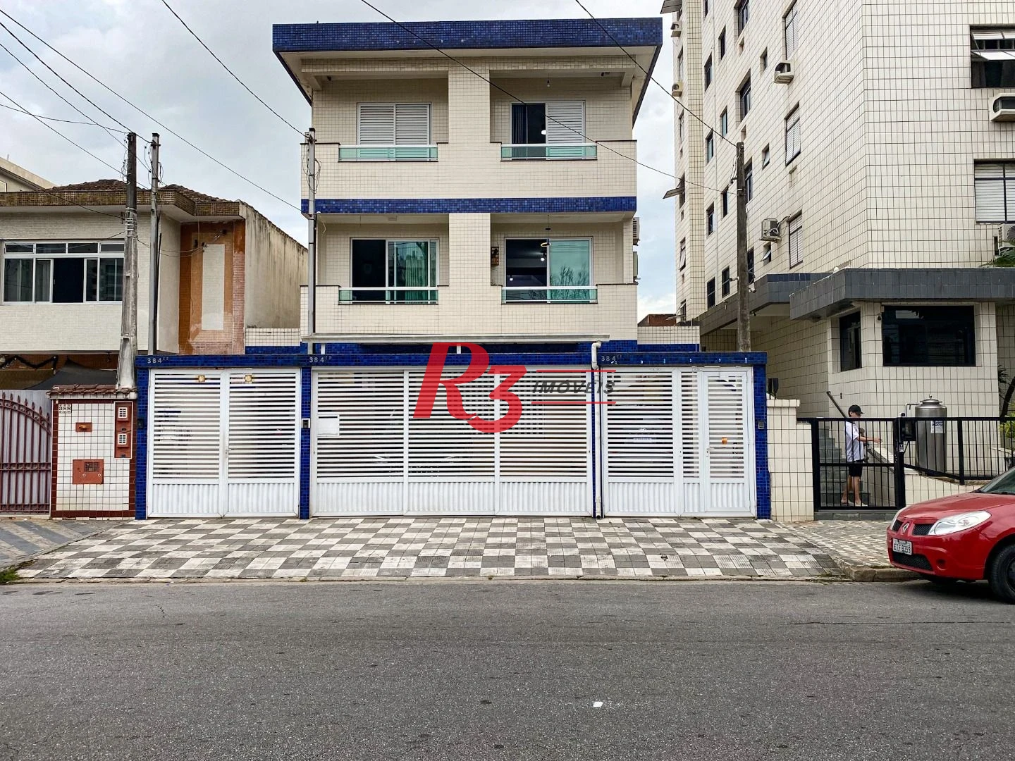 Casa com 3 dormitórios à venda, 165 m² por R$ 1.250.000,00 - Aparecida - Santos/SP