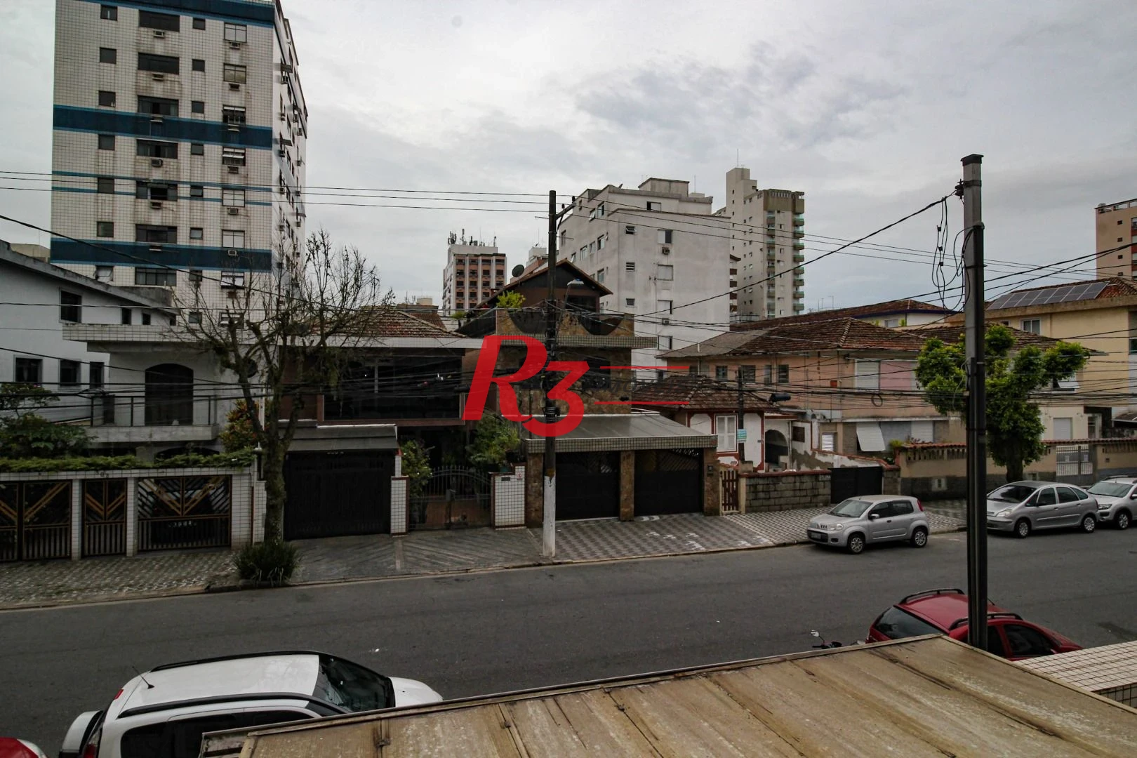 Casa com 3 dormitórios à venda, 165 m² por R$ 1.250.000,00 - Aparecida - Santos/SP