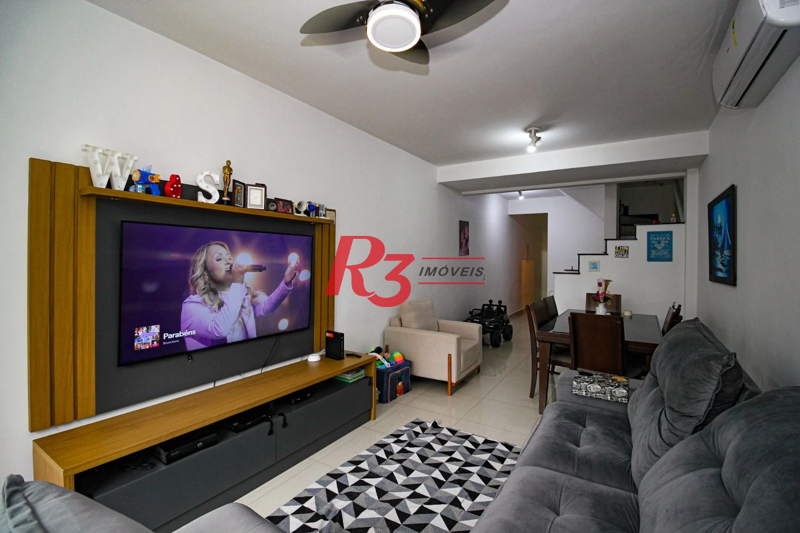 Casa com 3 dormitórios à venda, 165 m² por R$ 1.250.000,00 - Aparecida - Santos/SP