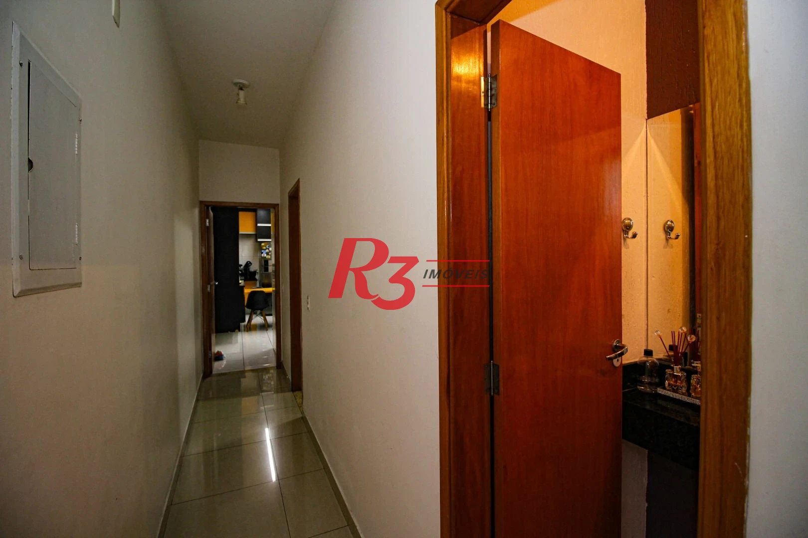 Casa com 3 dormitórios à venda, 165 m² por R$ 1.250.000,00 - Aparecida - Santos/SP