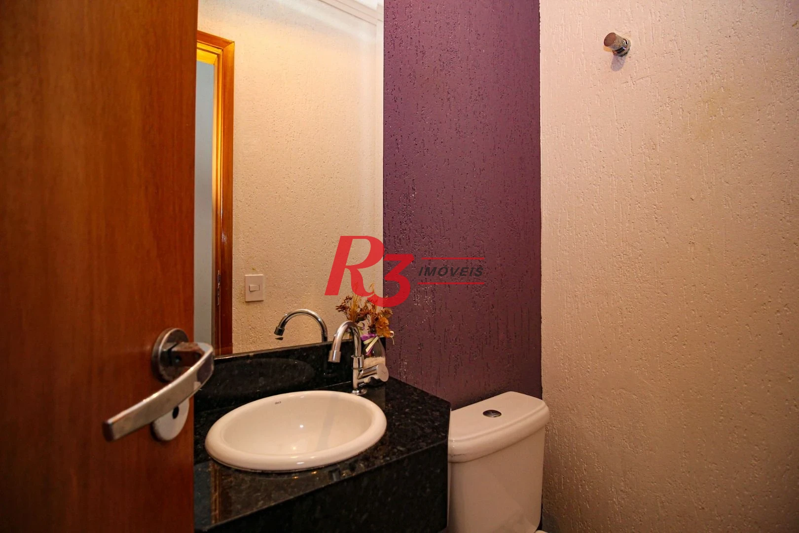 Casa com 3 dormitórios à venda, 165 m² por R$ 1.250.000,00 - Aparecida - Santos/SP