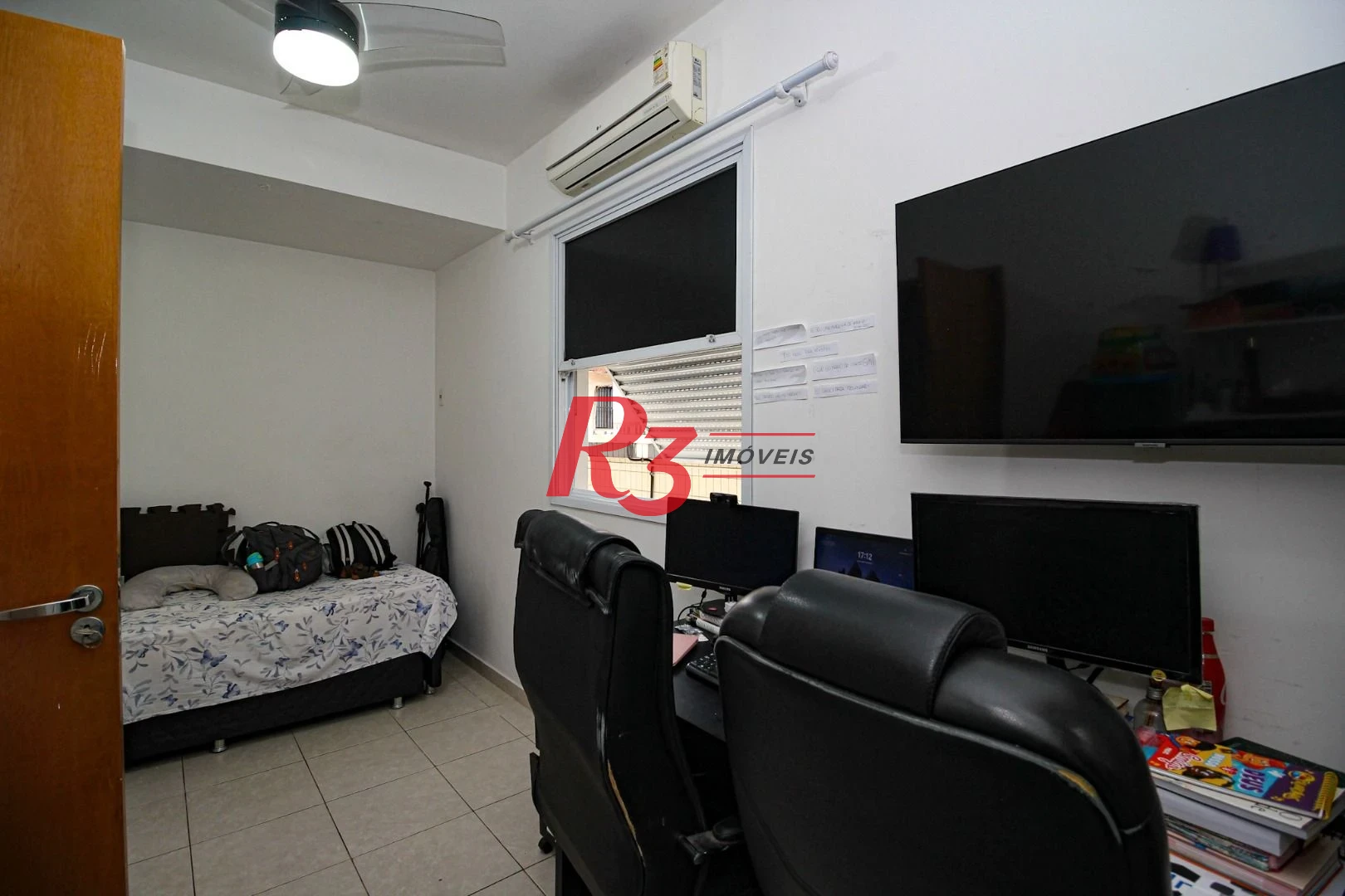 Casa com 3 dormitórios à venda, 165 m² por R$ 1.250.000,00 - Aparecida - Santos/SP