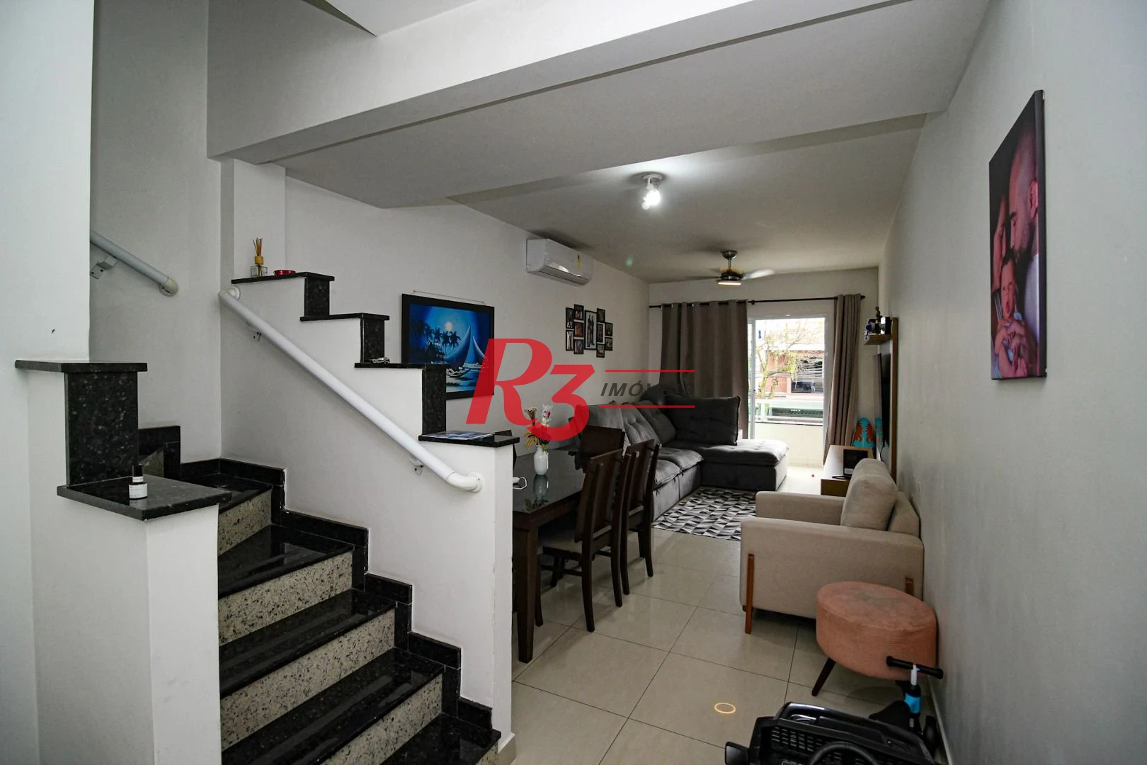 Casa com 3 dormitórios à venda, 165 m² por R$ 1.250.000,00 - Aparecida - Santos/SP
