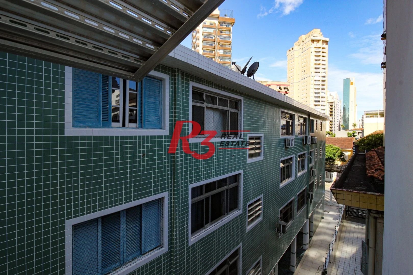 Apartamento à venda, 60 m² por R$ 395.000,00 - Gonzaga - Santos/SP