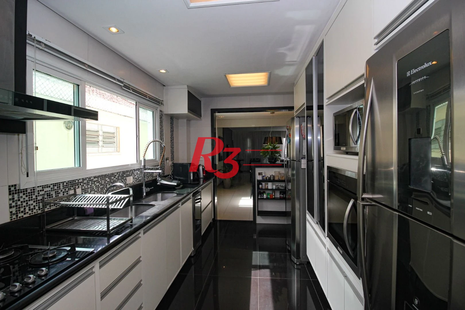 Casa à venda, 240 m² por R$ 2.600.000,00 - Ponta da Praia - Santos/SP
