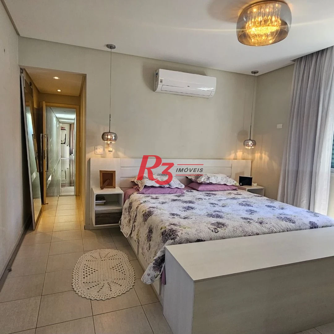 Casa à venda, 240 m² por R$ 2.600.000,00 - Ponta da Praia - Santos/SP