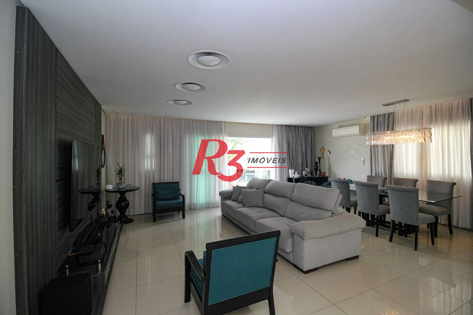 Casa à venda, 240 m² por R$ 2.600.000,00 - Ponta da Praia - Santos/SP