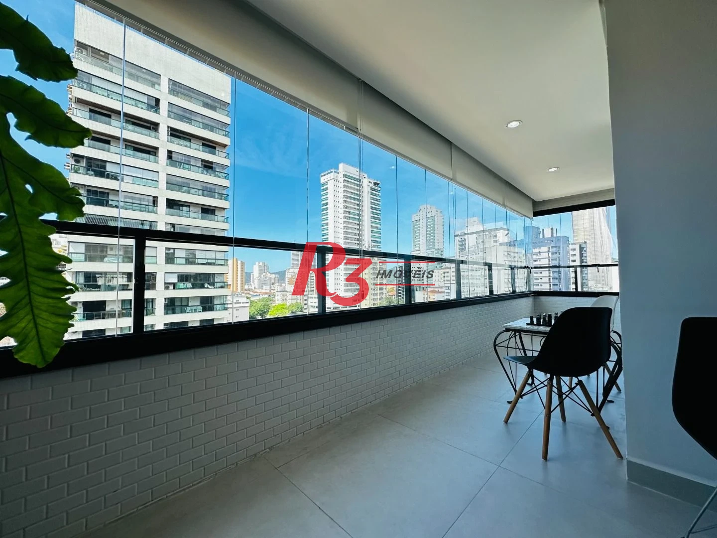 Apartamento com 3 dormitórios à venda, 116 m² por R$ 1.870.000,00 - Ponta da Praia - Santos/SP