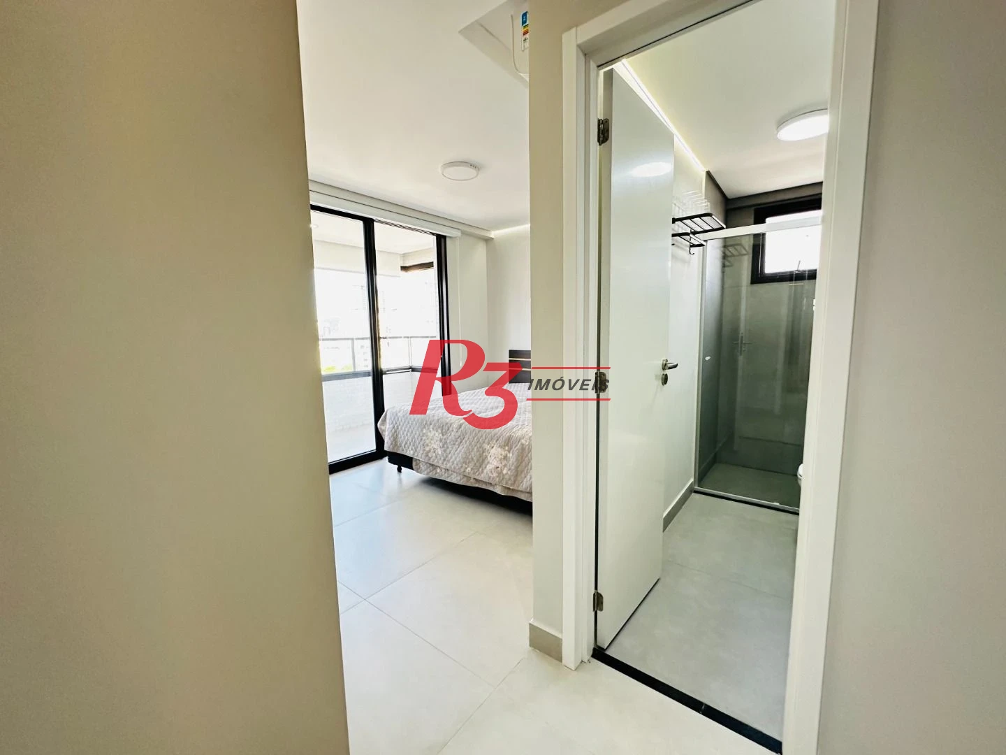 Apartamento com 3 dormitórios à venda, 116 m² por R$ 1.870.000,00 - Ponta da Praia - Santos/SP