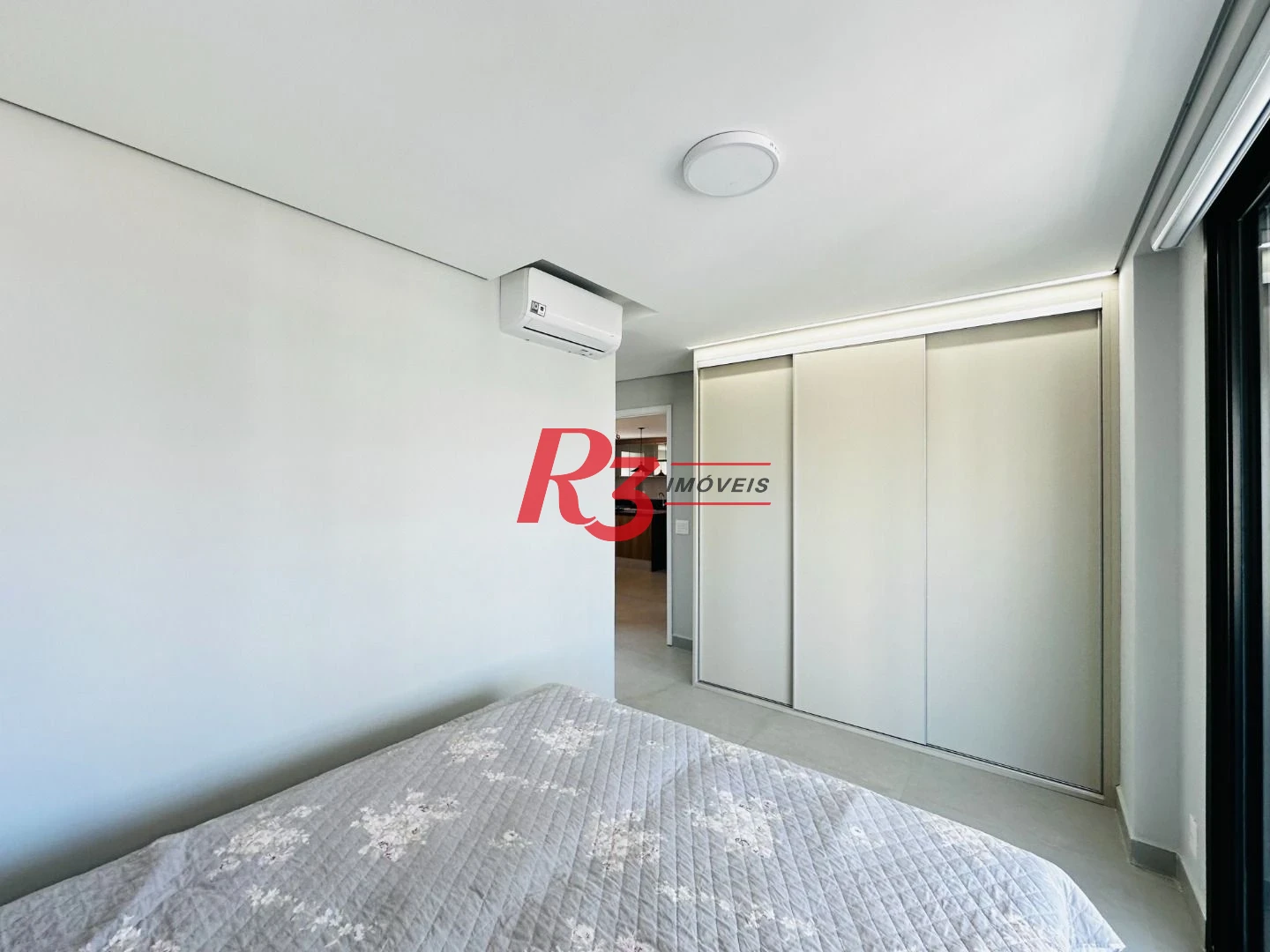Apartamento com 3 dormitórios à venda, 116 m² por R$ 1.870.000,00 - Ponta da Praia - Santos/SP