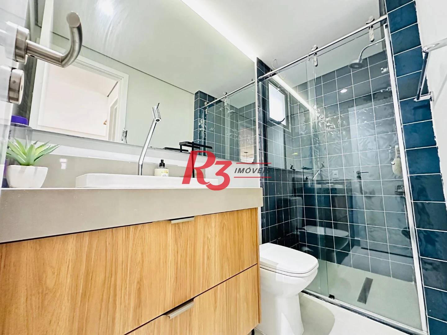 Apartamento com 3 dormitórios à venda, 116 m² por R$ 1.870.000,00 - Ponta da Praia - Santos/SP