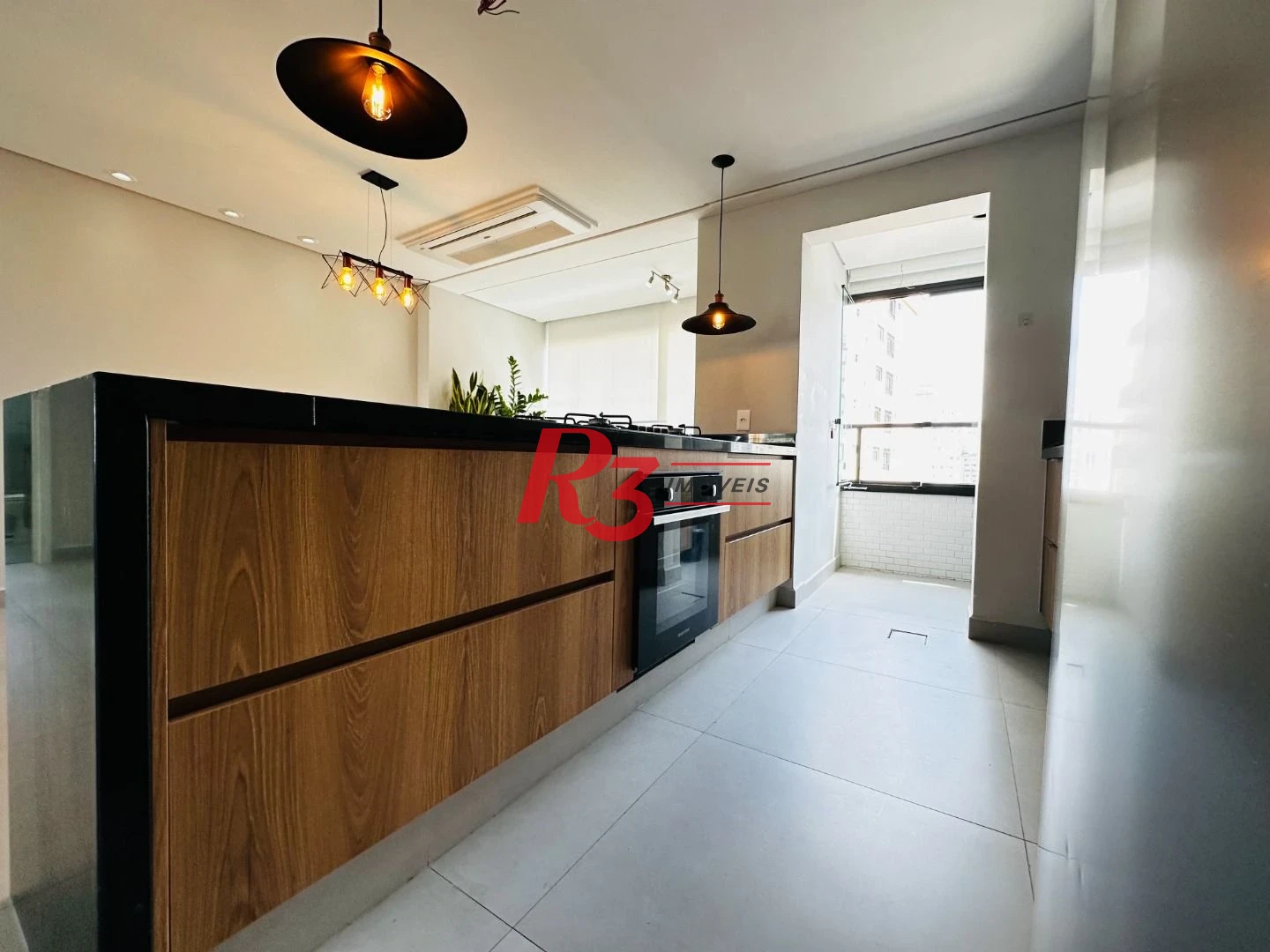 Apartamento com 3 dormitórios à venda, 116 m² por R$ 1.870.000,00 - Ponta da Praia - Santos/SP