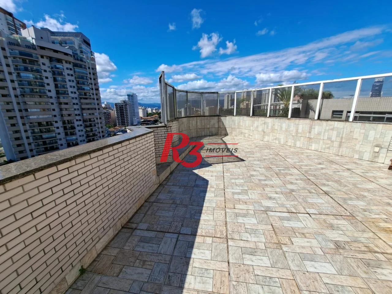 Cobertura com 3 dormitórios à venda, 422 m² por R$ 1.385.000,00 - Ponta da Praia - Santos/SP