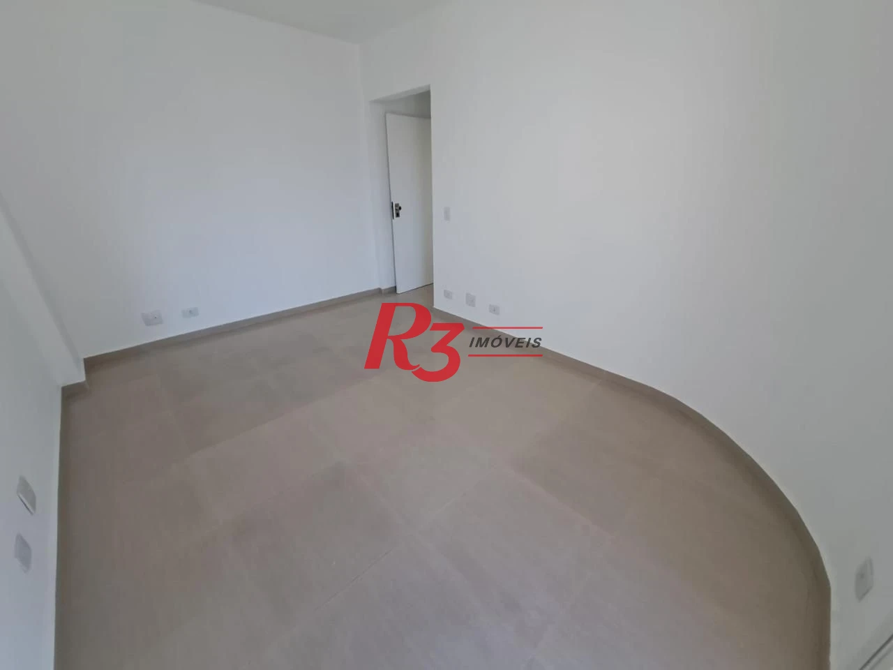 Cobertura com 3 dormitórios à venda, 422 m² por R$ 1.385.000,00 - Ponta da Praia - Santos/SP