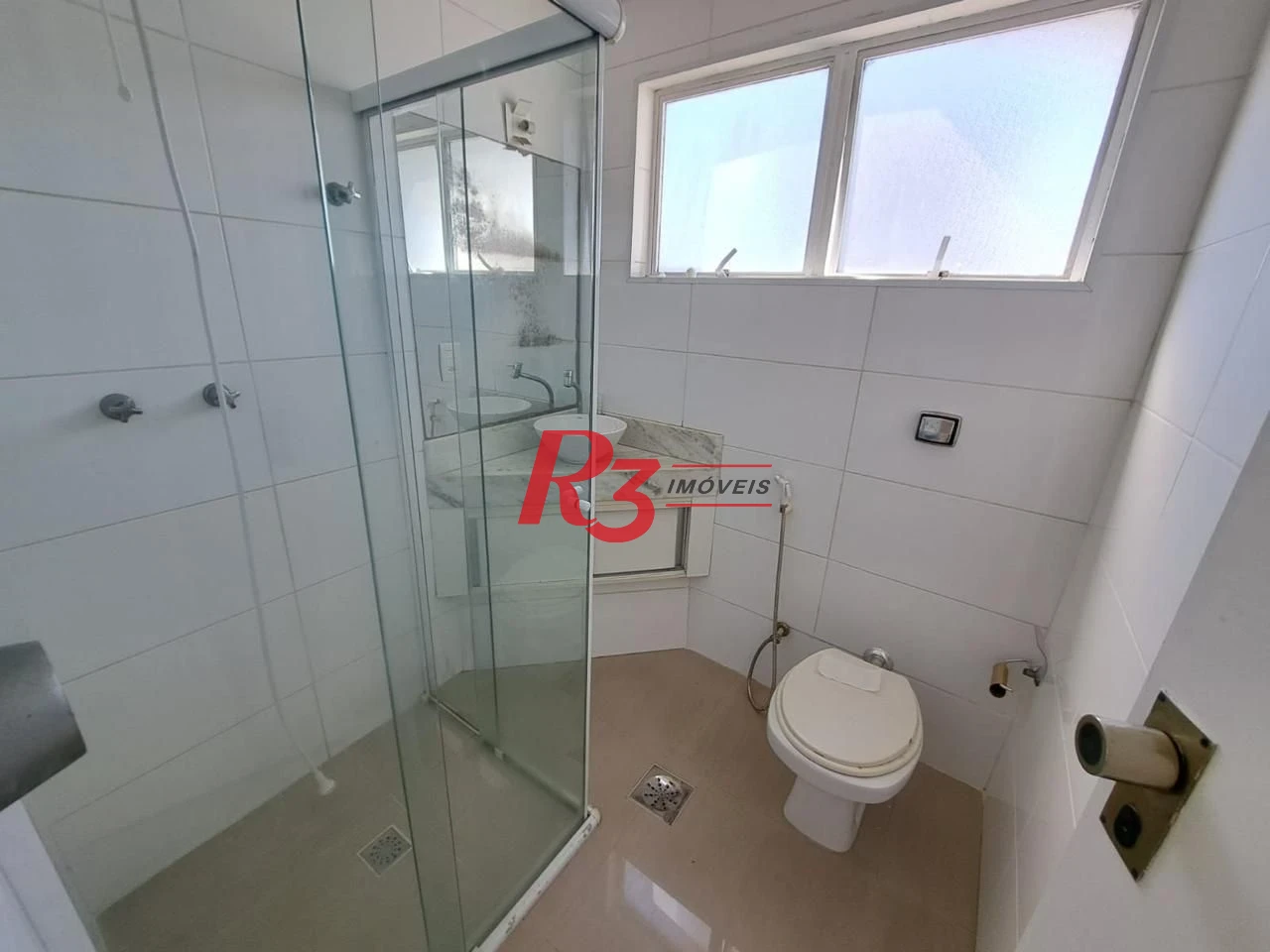 Cobertura com 3 dormitórios à venda, 422 m² por R$ 1.385.000,00 - Ponta da Praia - Santos/SP