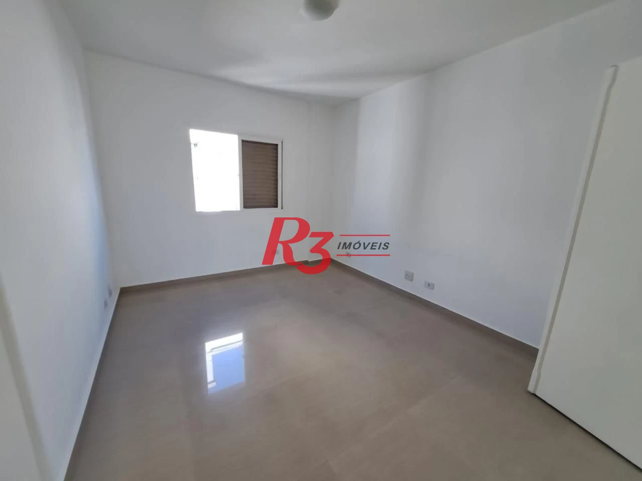 Cobertura com 3 dormitórios à venda, 422 m² por R$ 1.385.000,00 - Ponta da Praia - Santos/SP