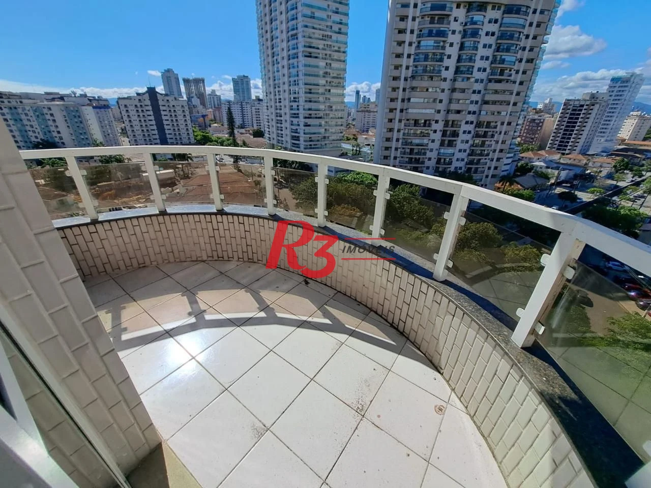 Cobertura com 3 dormitórios à venda, 422 m² por R$ 1.385.000,00 - Ponta da Praia - Santos/SP