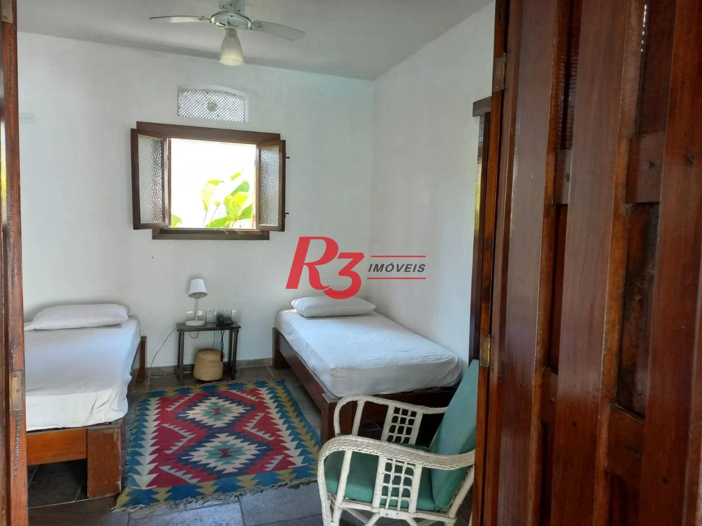 Casa com 5 dormitórios, 420 m² - venda por R$ 9.000.000,00 ou aluguel por R$ 28.000,00/mês - Enseada - Guarujá/SP