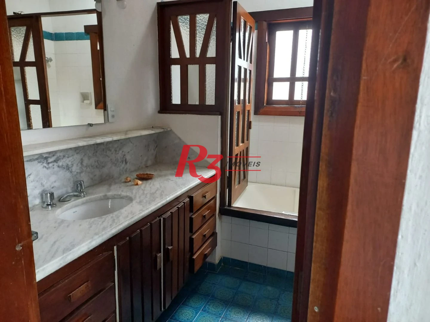 Casa com 5 dormitórios, 420 m² - venda por R$ 9.000.000,00 ou aluguel por R$ 28.000,00/mês - Enseada - Guarujá/SP