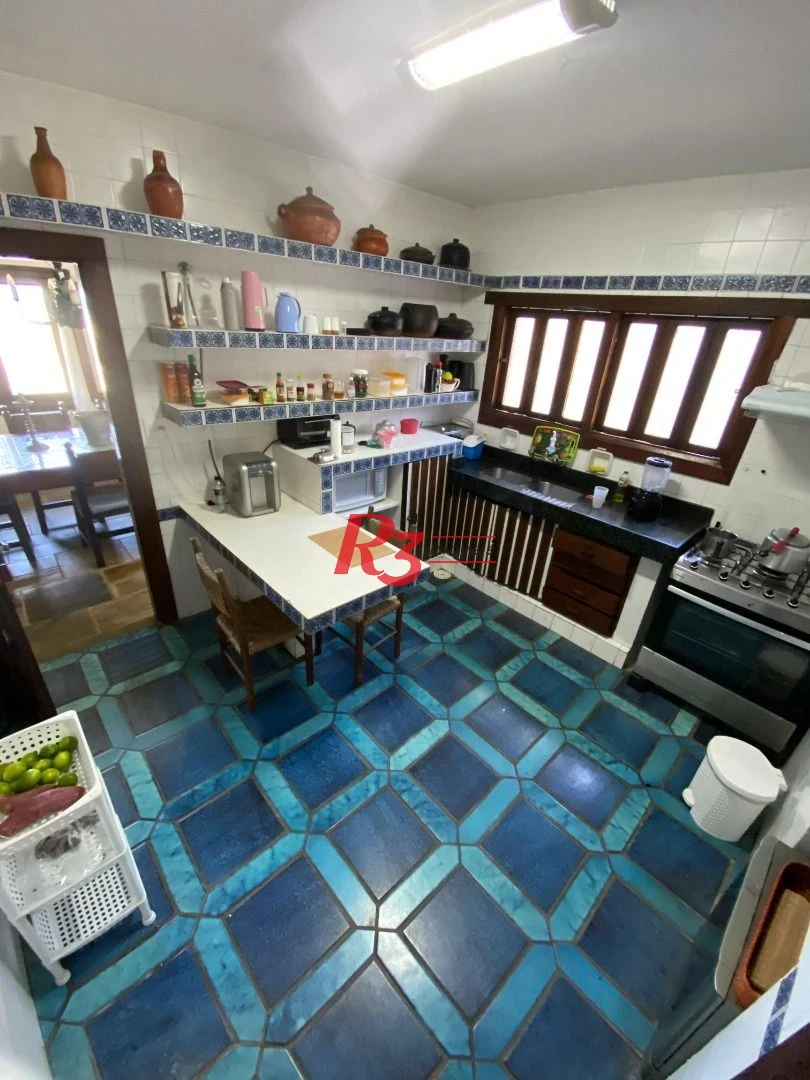 Casa com 5 dormitórios, 420 m² - venda por R$ 9.000.000,00 ou aluguel por R$ 28.000,00/mês - Enseada - Guarujá/SP