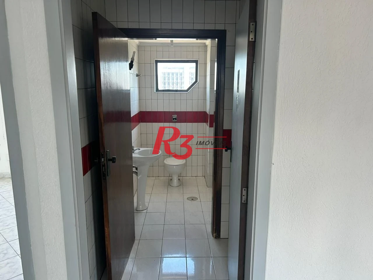 Sala para alugar, 113 m² por R$ 4.500,00/mês - Gonzaga - Santos/SP