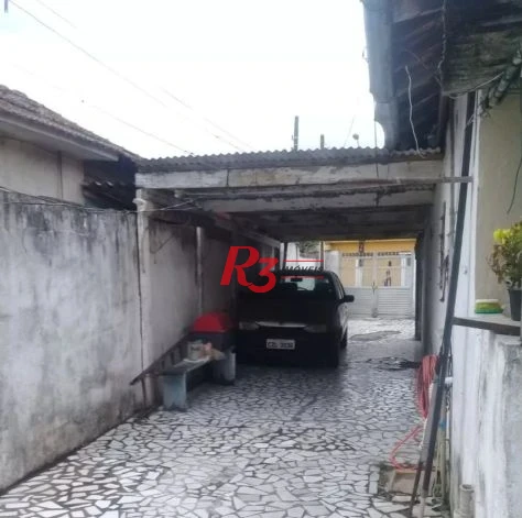 Casa com 3 dormitórios à venda, 189 m² por R$ 320.000,00 - Rádio Club - Santos/SP