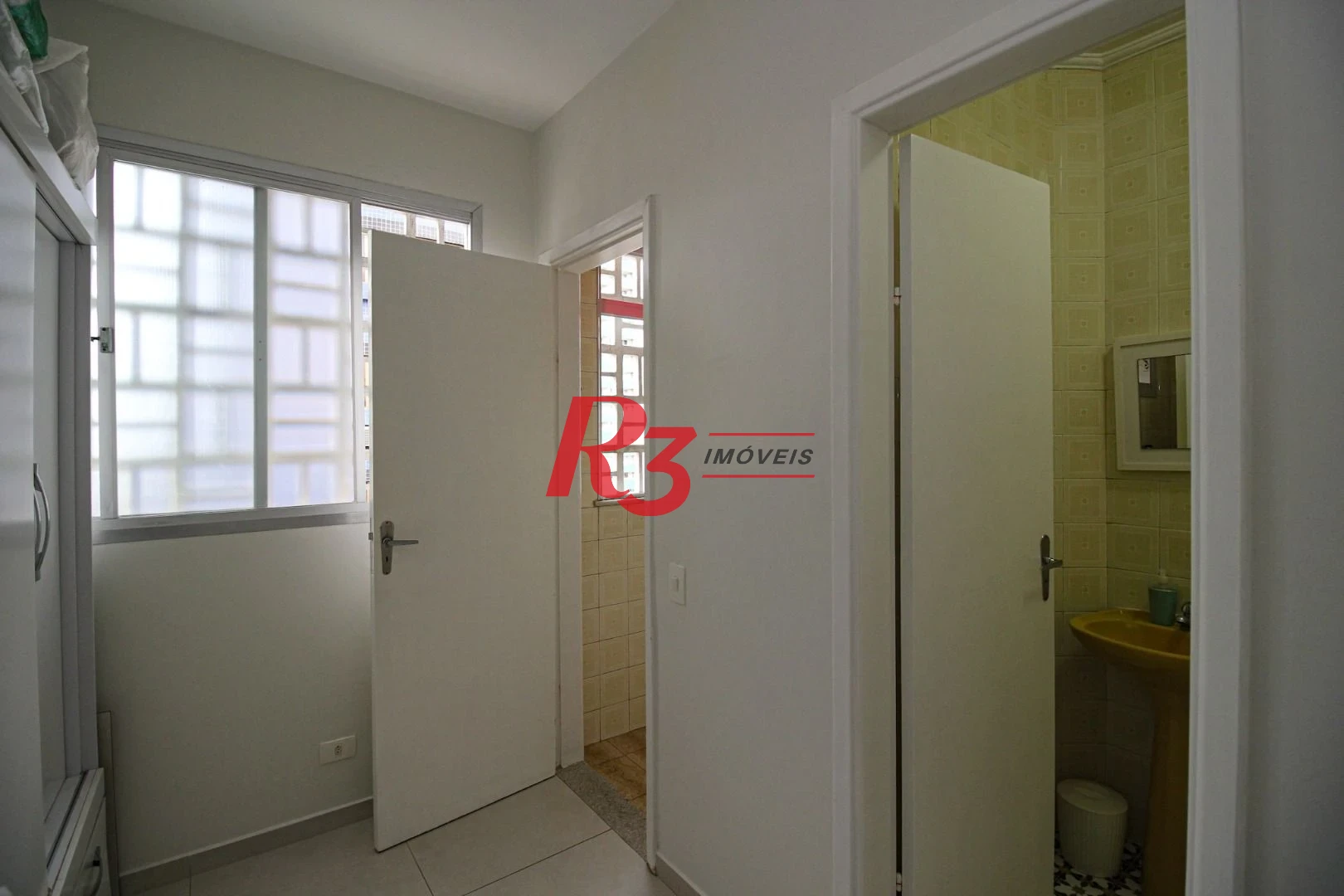 Apartamento com 2 dormitórios à venda, 92 m² por R$ 869.000,00 - Boqueirão - Santos/SP