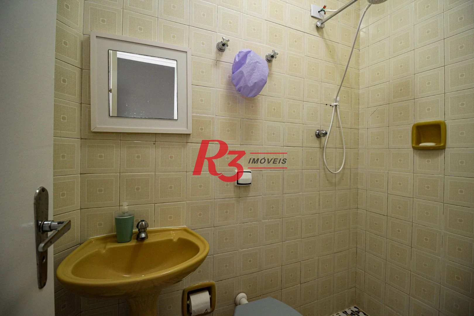 Apartamento com 2 dormitórios à venda, 92 m² por R$ 869.000,00 - Boqueirão - Santos/SP