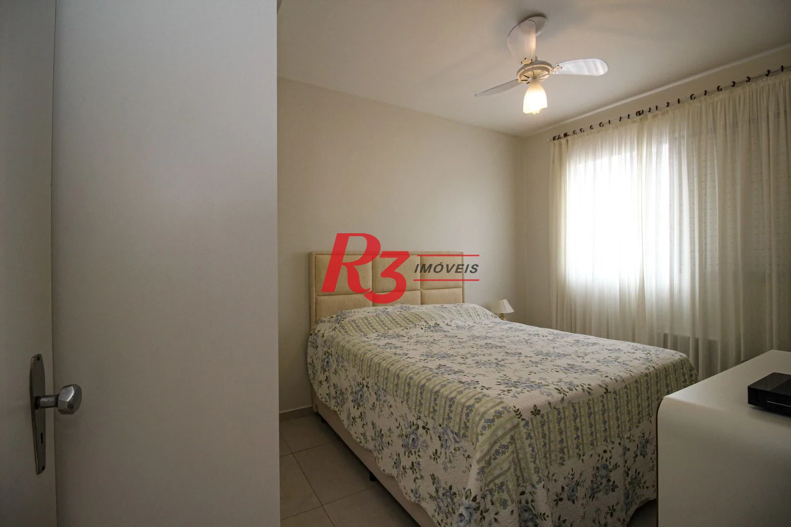 Apartamento com 2 dormitórios à venda, 92 m² por R$ 869.000,00 - Boqueirão - Santos/SP