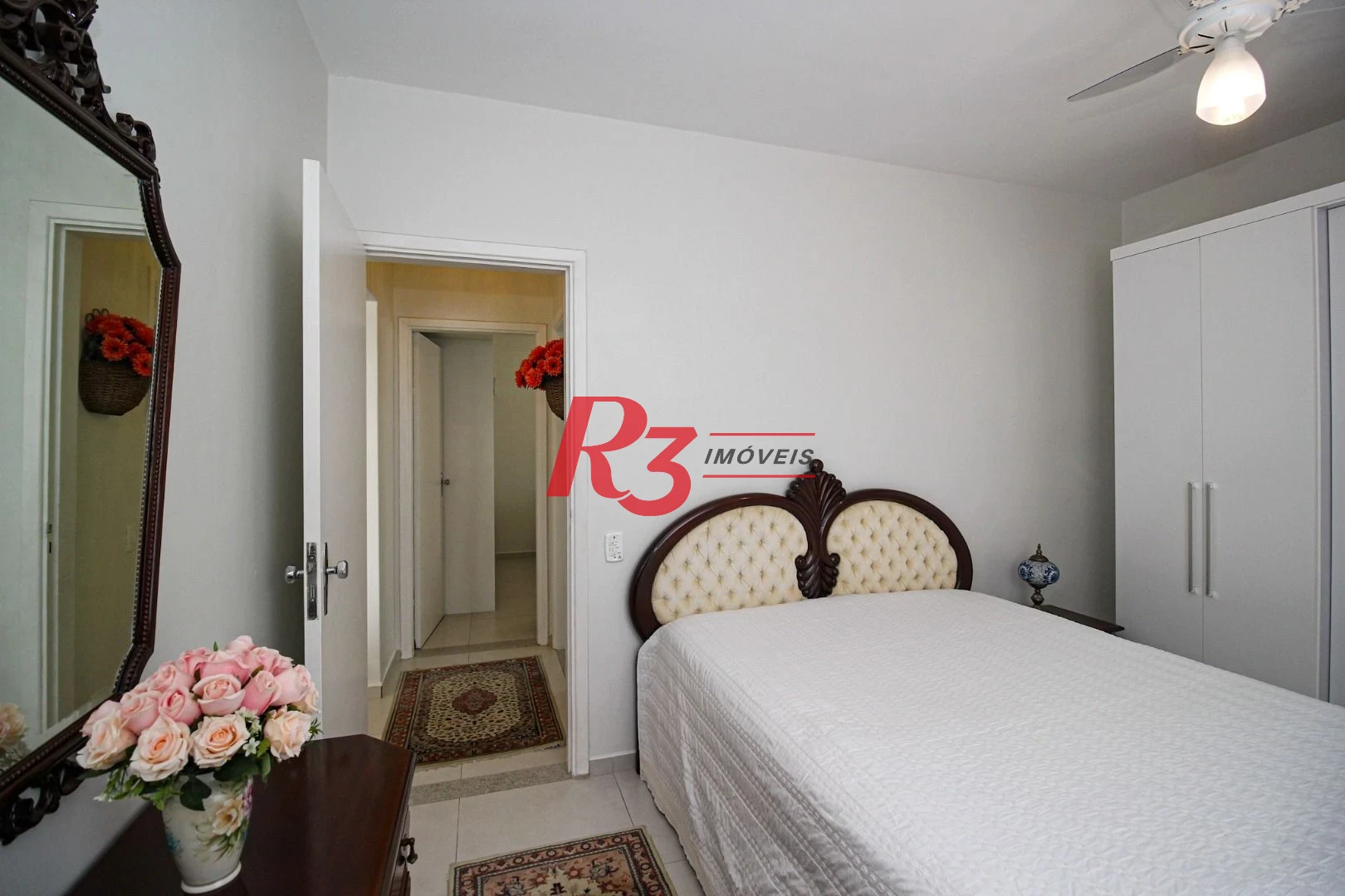 Apartamento com 2 dormitórios à venda, 92 m² por R$ 869.000,00 - Boqueirão - Santos/SP