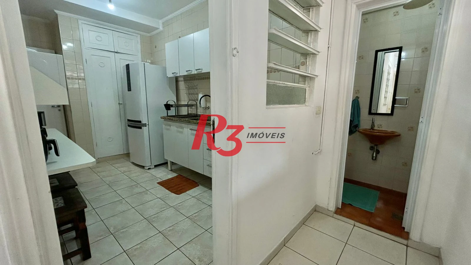 Apartamento com 3 dormitórios à venda, 80 m² por R$ 730.000,00 - Gonzaga - Santos/SP