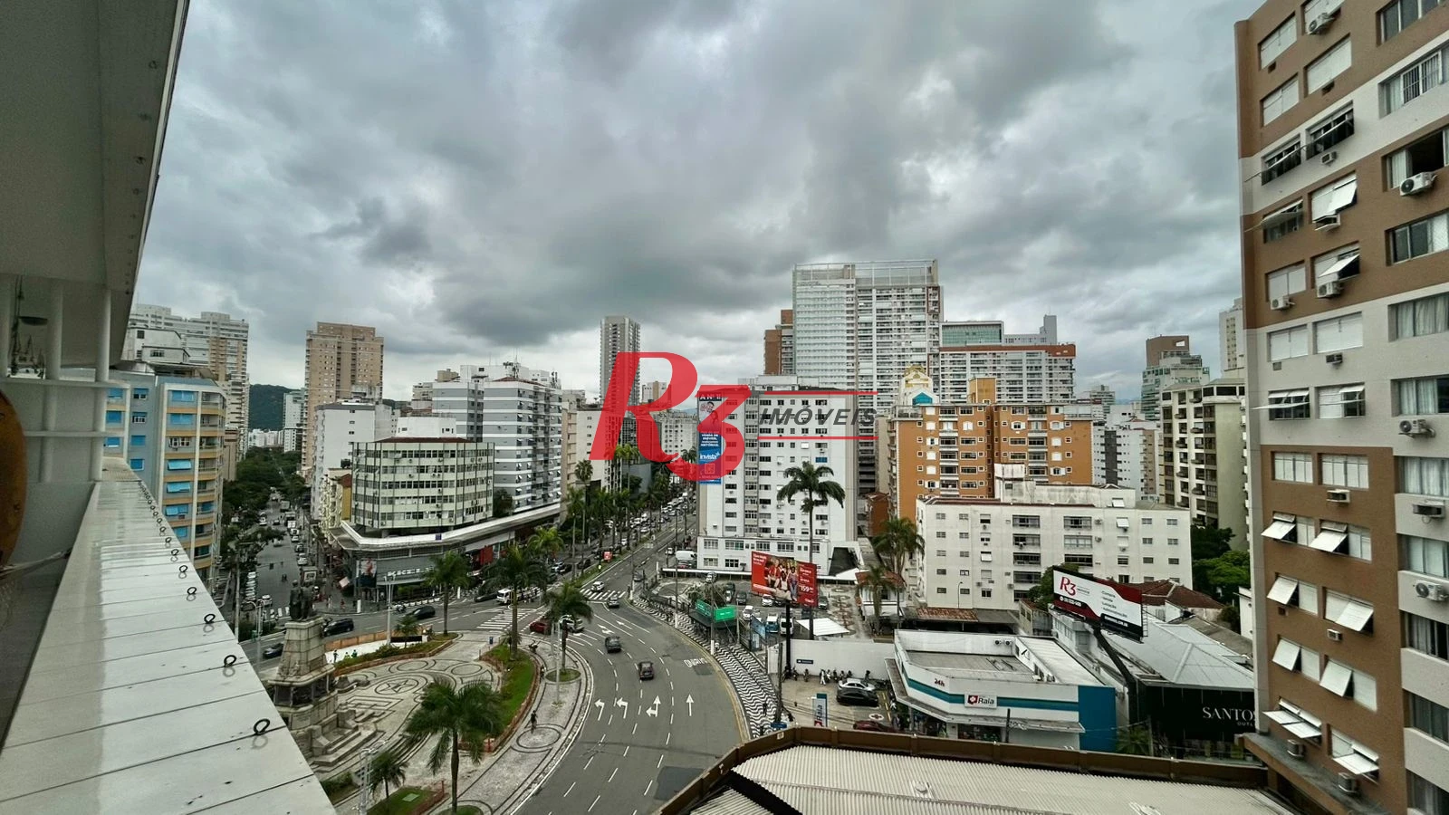 Apartamento com 3 dormitórios à venda, 80 m² por R$ 730.000,00 - Gonzaga - Santos/SP