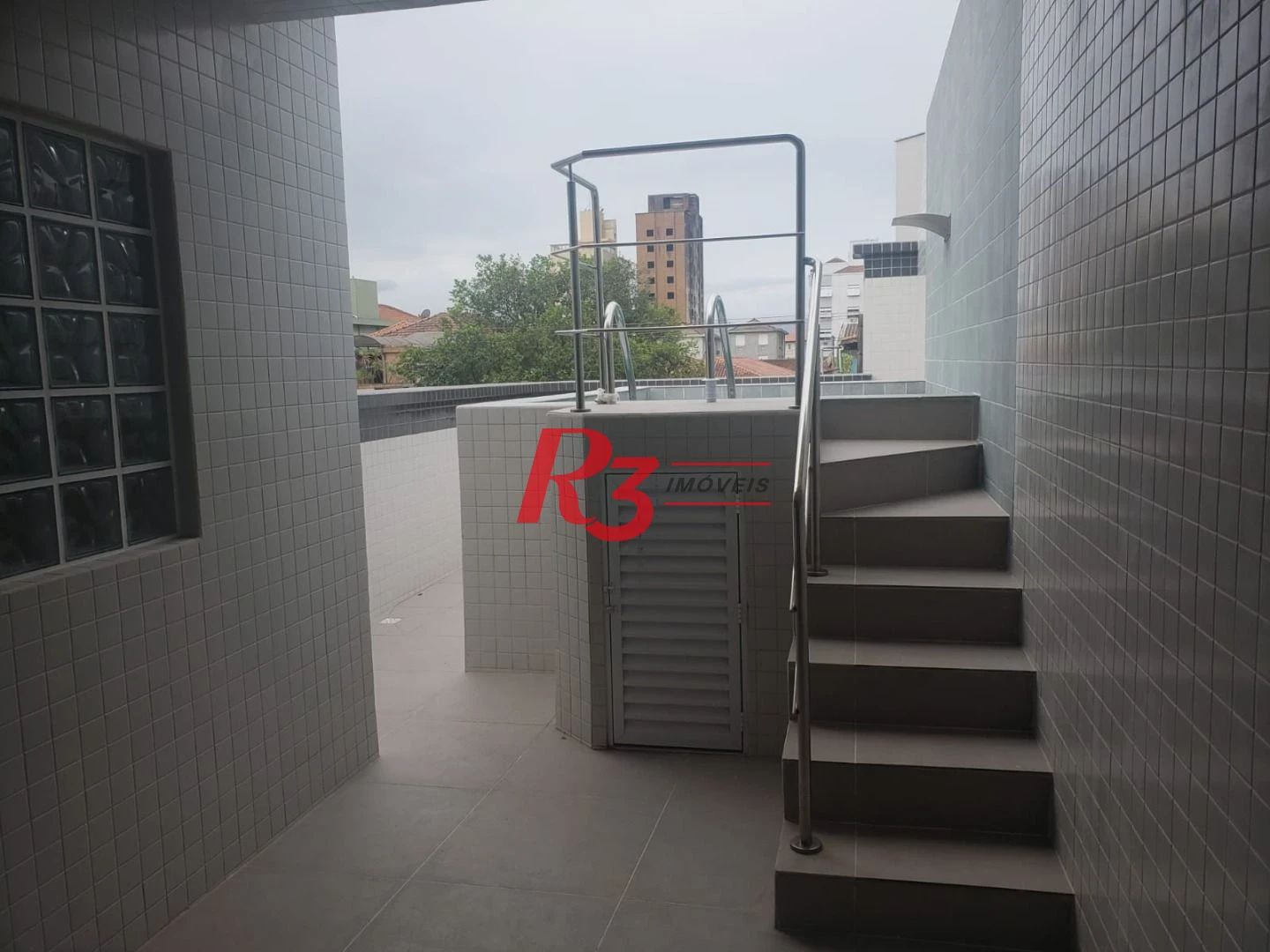 Casa com 3 dormitórios à venda, 155 m² por R$ 1.275.000,00 - Embaré - Santos/SP