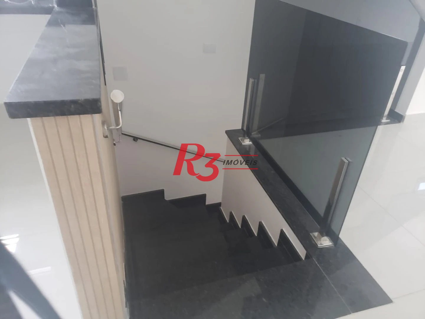 Casa com 3 dormitórios à venda, 155 m² por R$ 1.275.000,00 - Embaré - Santos/SP