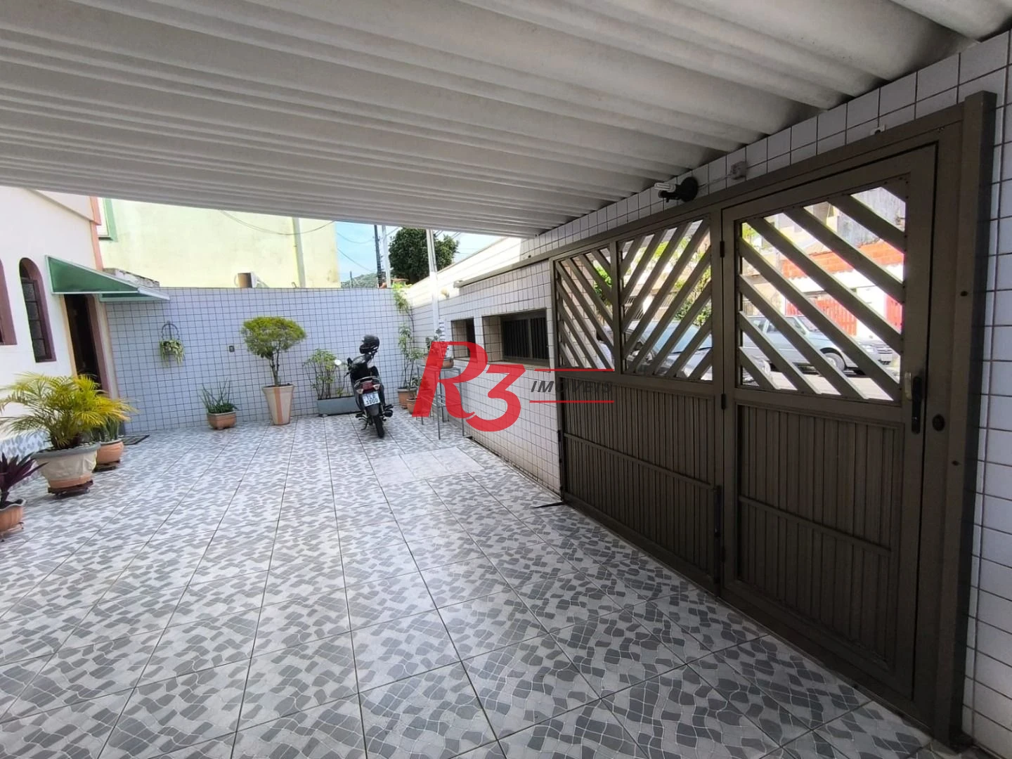 Sobrado à venda, 100 m² por R$ 710.000,00 - Vila Valença - São Vicente/SP