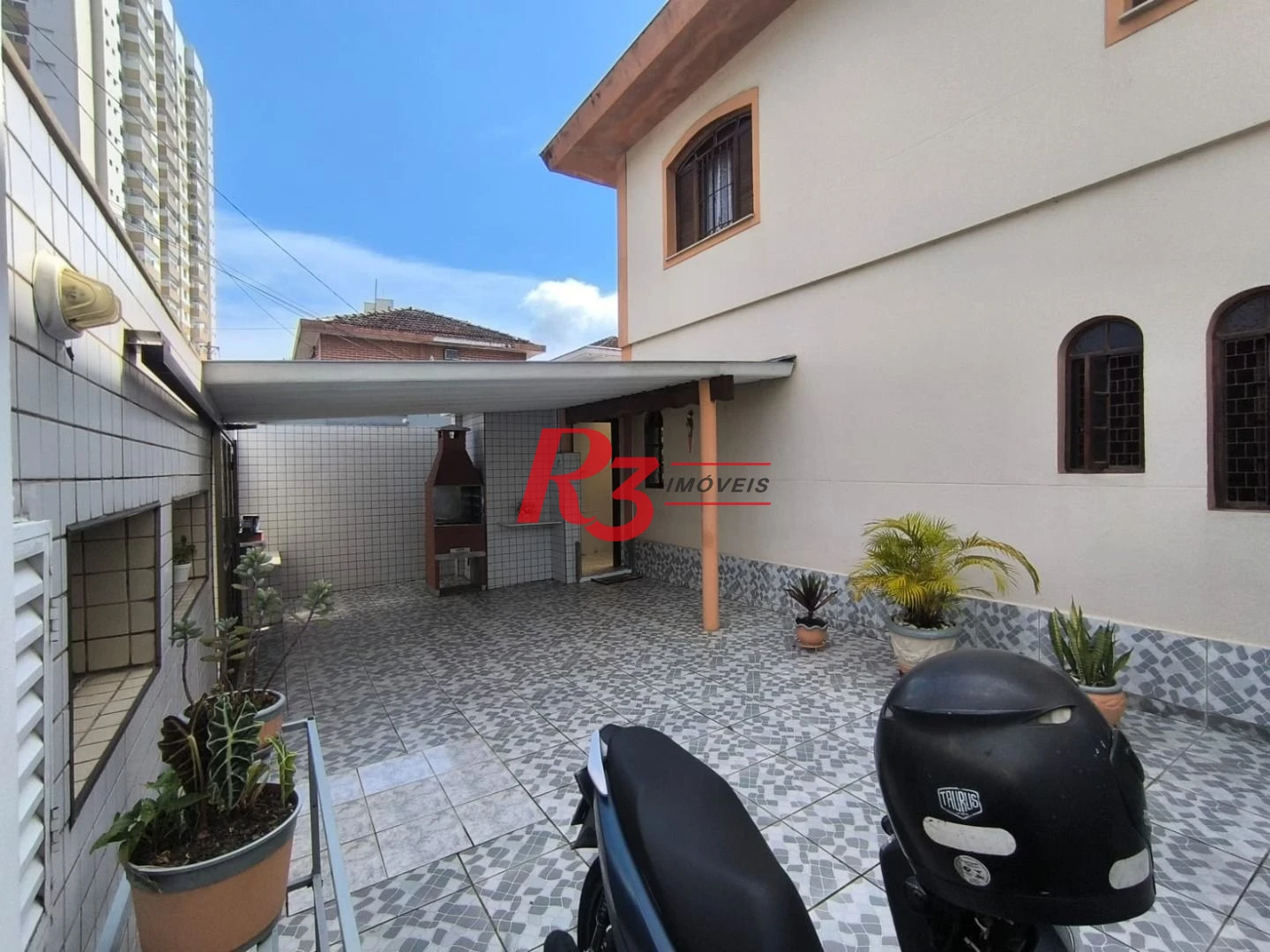 Sobrado à venda, 100 m² por R$ 710.000,00 - Vila Valença - São Vicente/SP