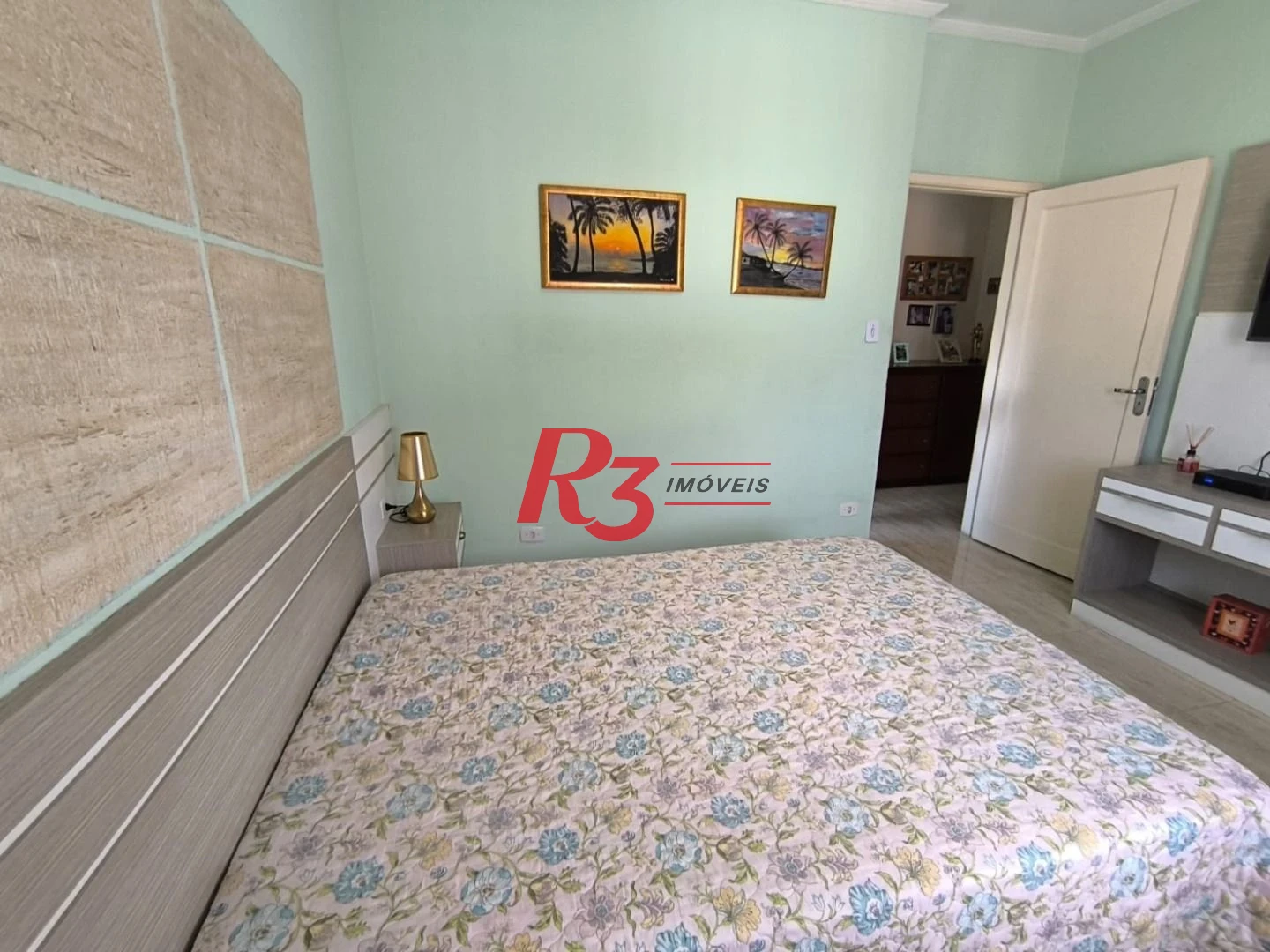 Sobrado à venda, 100 m² por R$ 710.000,00 - Vila Valença - São Vicente/SP