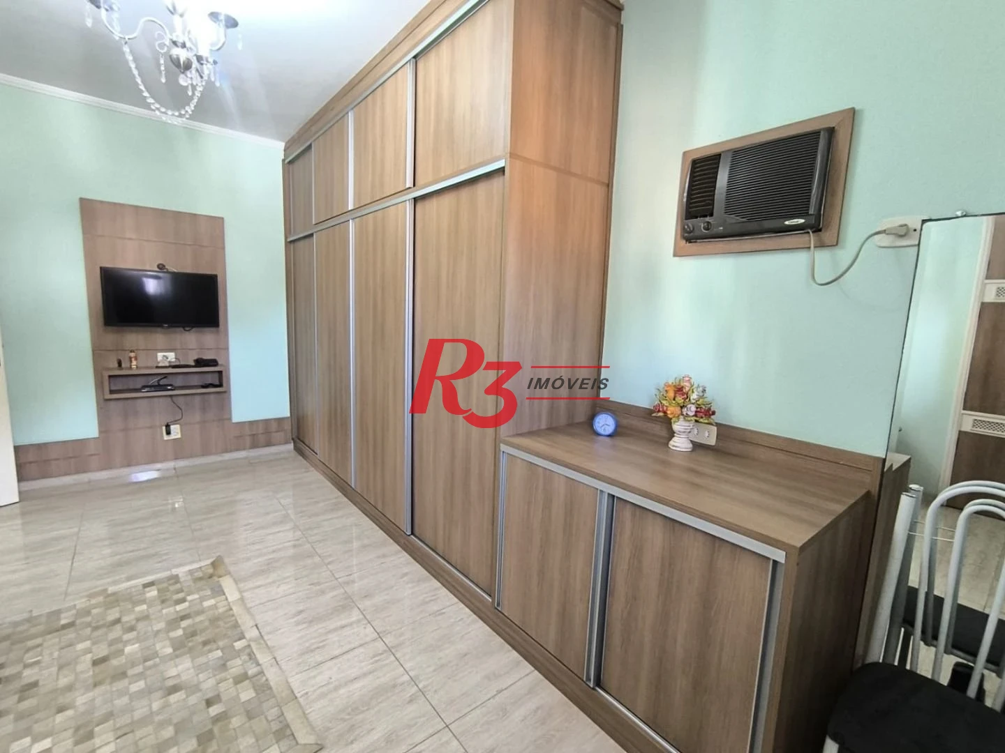 Sobrado à venda, 100 m² por R$ 710.000,00 - Vila Valença - São Vicente/SP