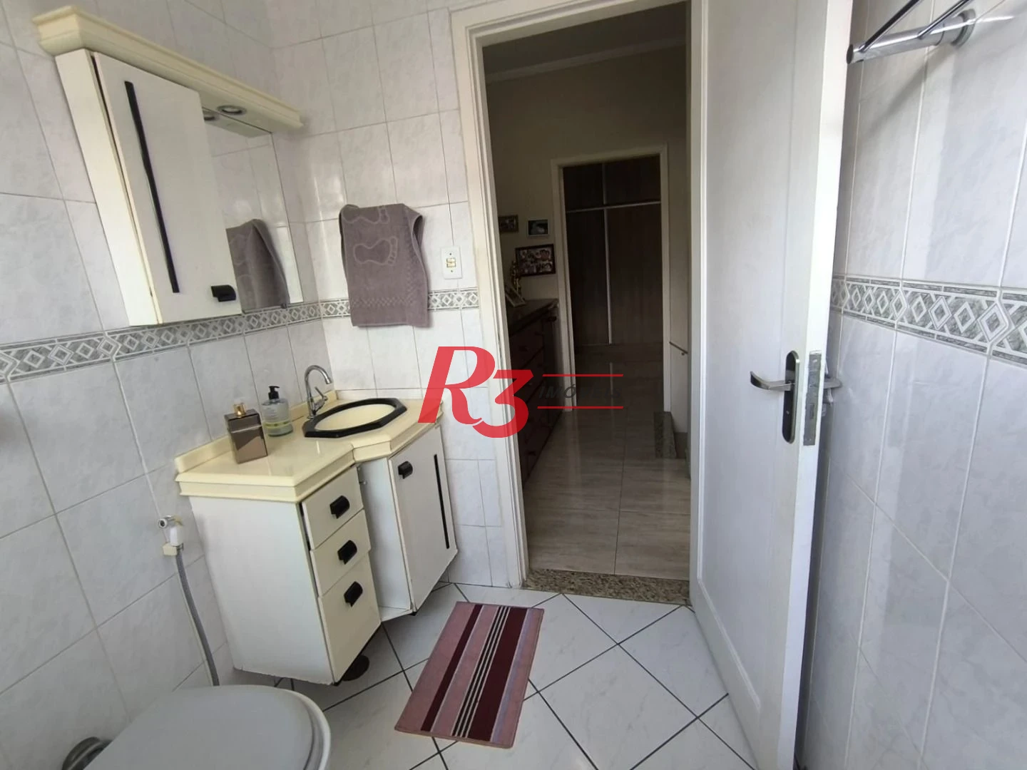 Sobrado à venda, 100 m² por R$ 710.000,00 - Vila Valença - São Vicente/SP