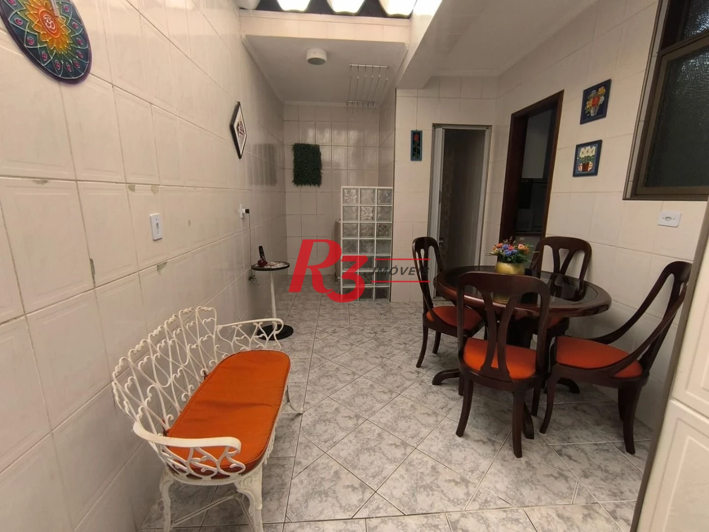 Sobrado à venda, 100 m² por R$ 710.000,00 - Vila Valença - São Vicente/SP